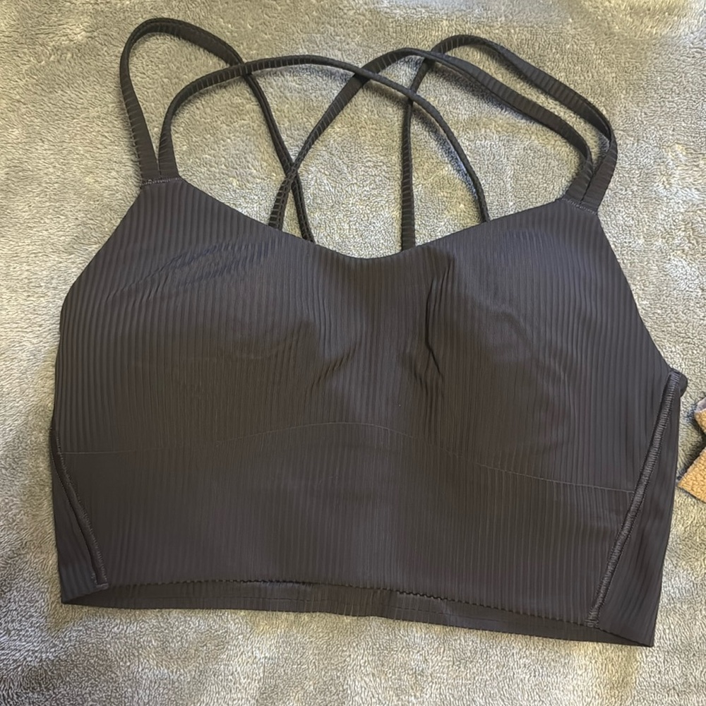 Lululemon sports bra